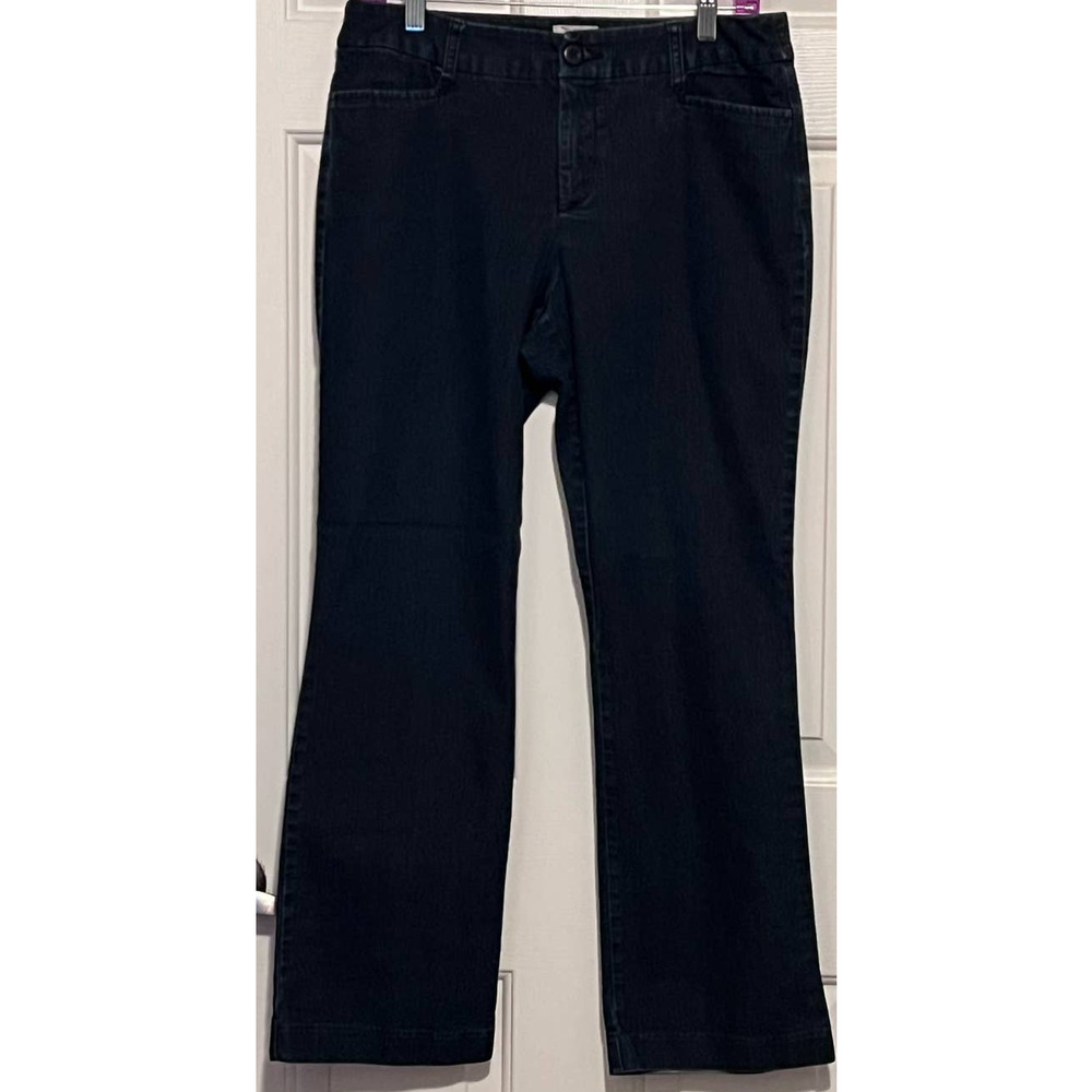 St John's Bay Women's Straight Leg Jeans Size 12P 27" Inseam‎ x 15" Waist x 10"